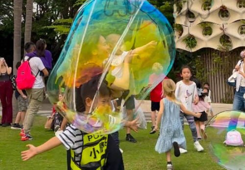 Cara Bermain Giant Bubble Bagi Pemula